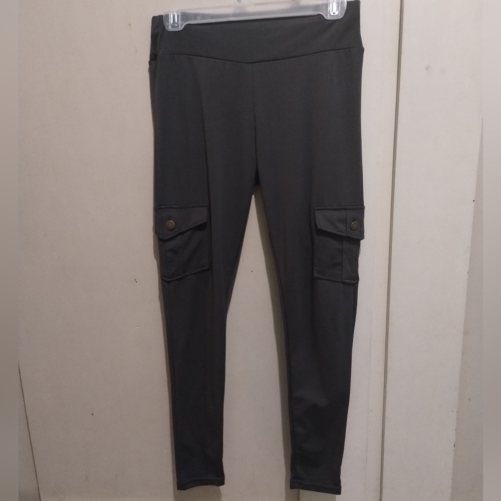 Gray Cargo Pocket Leggings